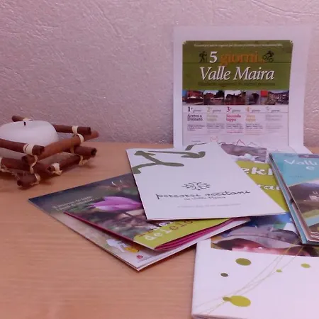 Lägenhetshotell Il Campo Della Quercia San Damiano Macra