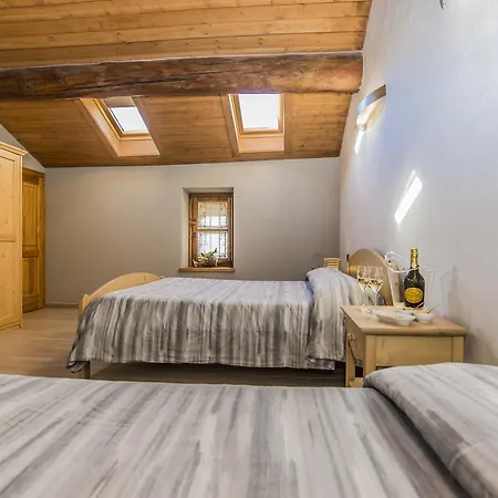 Locanda Il Campo Della Quercia Aparthotel San Damiano Macra